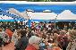 Zwar herrschte wieder mal mieses Wetter auf dem Laimer Anger - aber für rund 1400 Besucher gibt es nur  ein Thema: 2012 soll der Maibaum kommen...